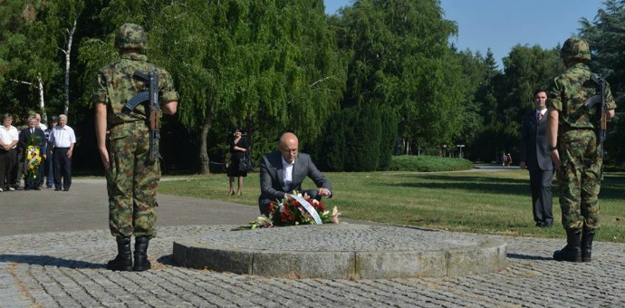 ВУЧЕВИЋ: Да се више никада не догоди да се међусобно сукобљавамо осим у идејама