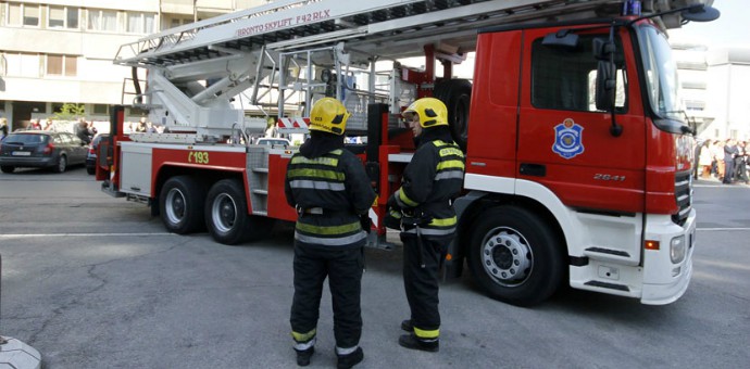 СТИЖЕ ПОЈАЧАЊЕ: Нови Сад добија 16 нових ватрогасаца