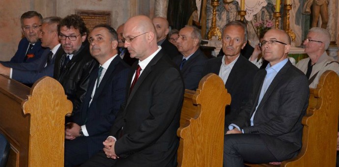 ВУЧЕВИЋ присуствовао обележавању празника хрватске заједнице у Србији